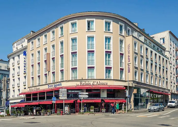 Mercure Centre Les Voyageurs Hotel