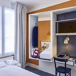 旅客酒店 - 布雷斯特中心 4*