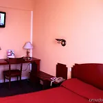 Mercure Centre Les Voyageurs Hotel Brest