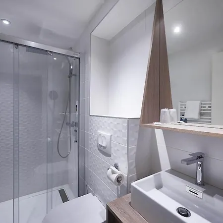 מלון Mercure Centre Les Voyageurs