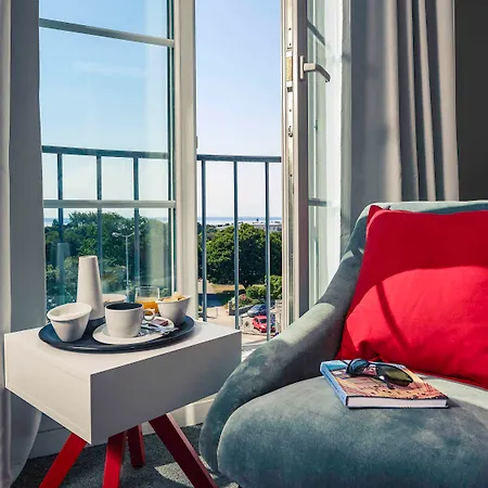 Mercure Centre Les Voyageurs Hotel Brest