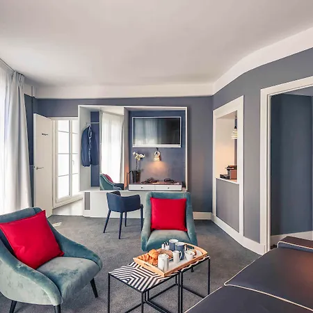 Mercure Centre Les Voyageurs 4*