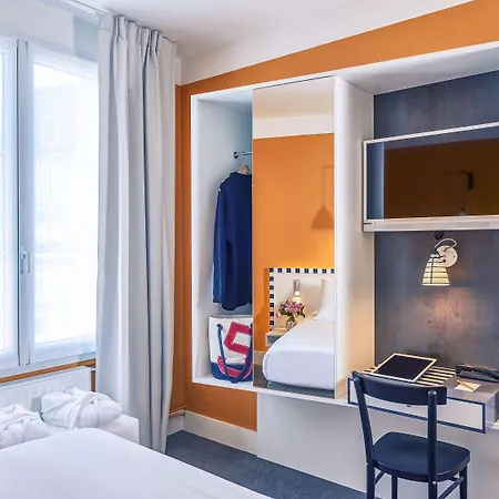 Mercure Centre Les Voyageurs 4*