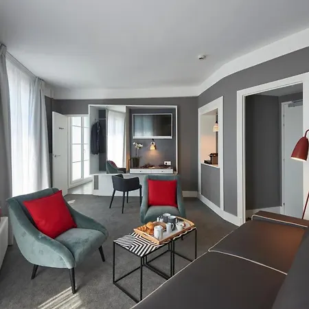 Mercure Centre Les Voyageurs מלון ברסט