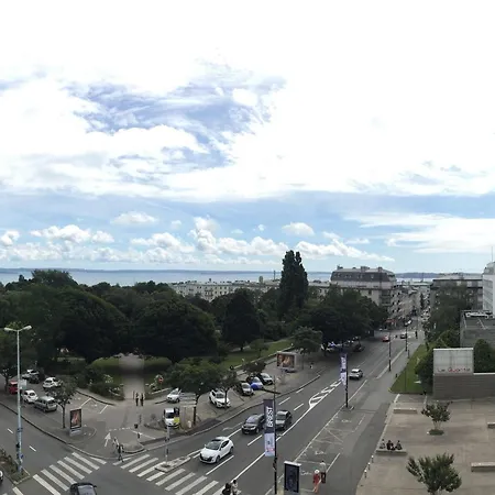 Mercure Centre Les Voyageurs ברסט