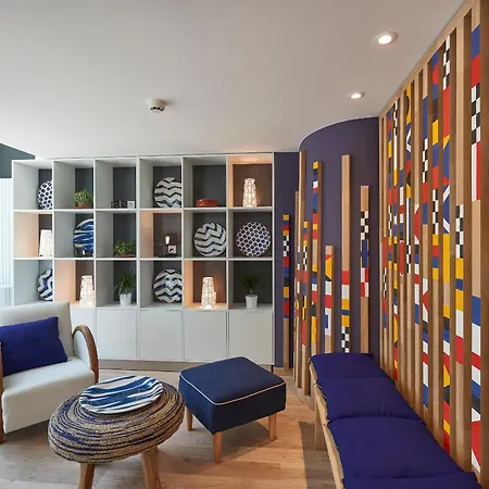 Mercure Centre Les Voyageurs מלון