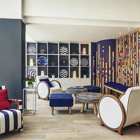 Mercure Centre Les Voyageurs ברסט