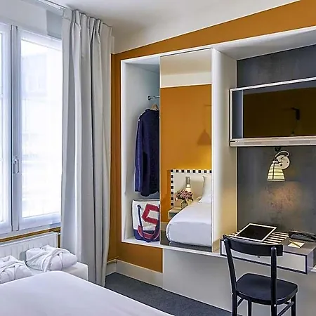 Mercure Centre Les Voyageurs 4*