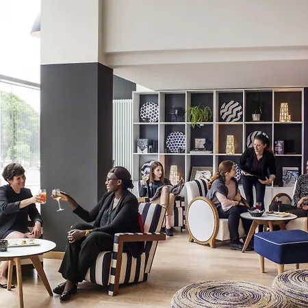 Mercure Centre Les Voyageurs 4*