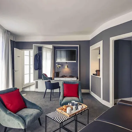 Mercure Centre Les Voyageurs 4*