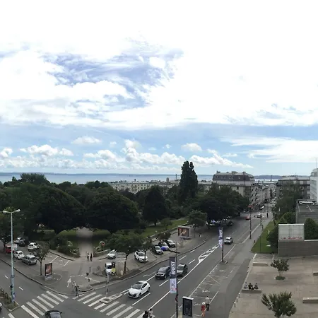 Mercure Centre Les Voyageurs Szálloda Breszt