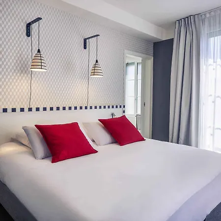Mercure Centre Les Voyageurs 4* Breszt