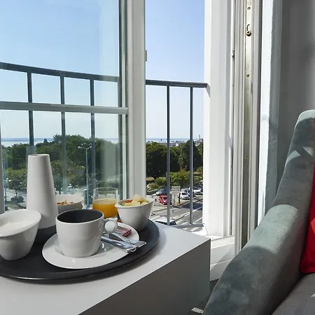 Mercure Centre Les Voyageurs ברסט