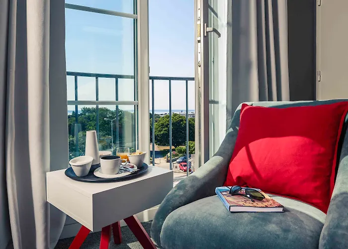 Mercure Centre Les Voyageurs Готель Брест