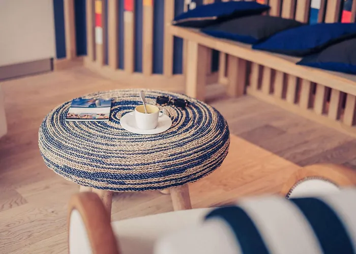 Mercure Centre Les Voyageurs 4* Брест