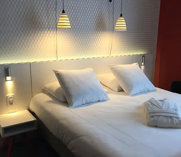 Mercure Centre Les Voyageurs Брест