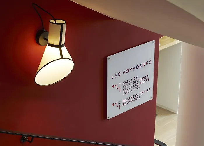 Mercure Centre Les Voyageurs 4*