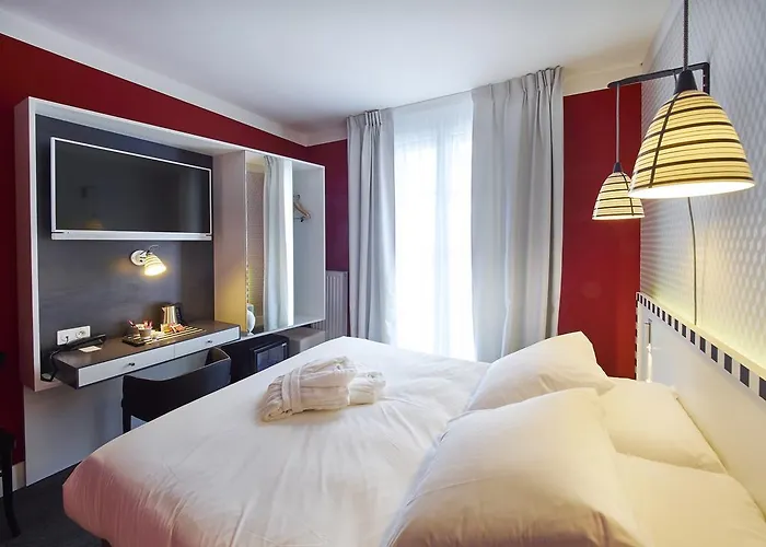 호텔 Mercure Centre Les Voyageurs 4*